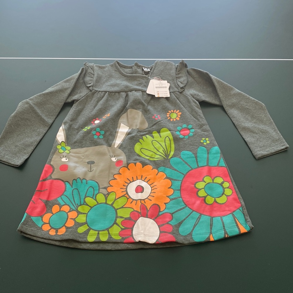 Tuc tuc beautiful girls dress